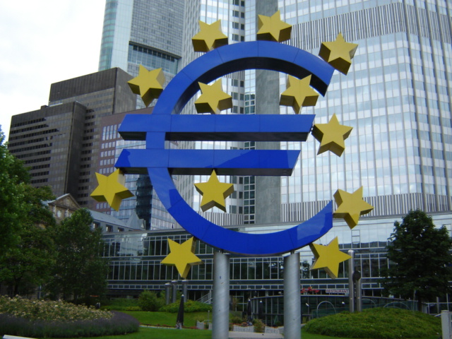 The ECB will revise its rhetoric in early 2018