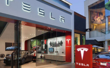 Tesla dominates US luxury car market