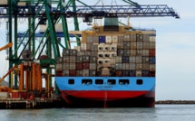 Moller-Maersk plans massive buyback