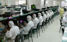 China quarantines area around Foxconn plant