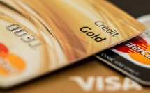 Americans' credit card debt reaches record levels