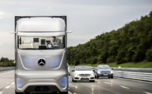 Daimler’s self-driven trucks to hit the road this year