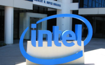 Intel ponders separating chip design and foundry operations business