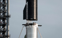 SpaceX lands Super Heavy launch vehicle on the launch pad for the first time