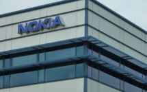 Nokia to resume smartphone business